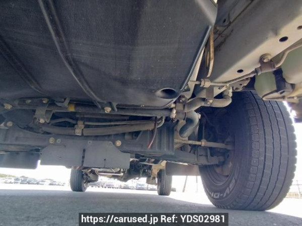 Used 2002 AT toyota hiace-wagon RZH111G Image[33]