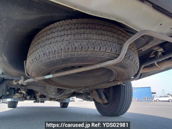 Used 2002 AT toyota hiace-wagon RZH111G Image[41]