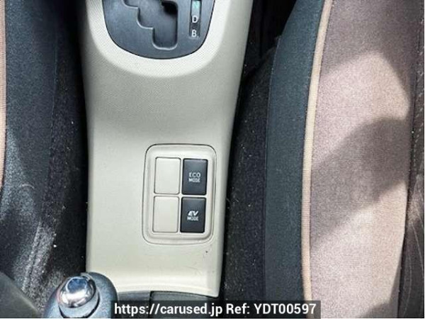 Used 2013 AT toyota aqua DAA-NHP10 Image[8]