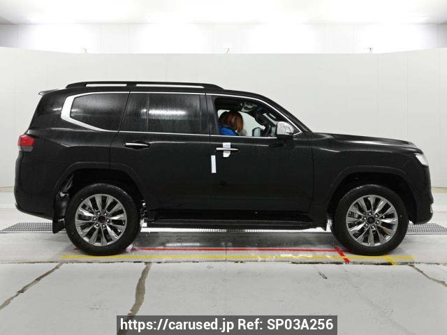 Buy Used 2025 Toyota Land Cruiser FJA300W (SP03A256) - Carused.jp