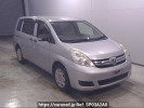 Toyota Isis ZGM10G