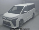 Toyota Voxy ZRR85W