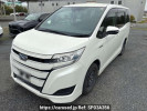Toyota Noah ZWR80G