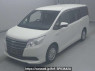 Used 2015 AT toyota noah ZWR80G Image[0]
