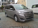 Toyota Noah ZWR80G