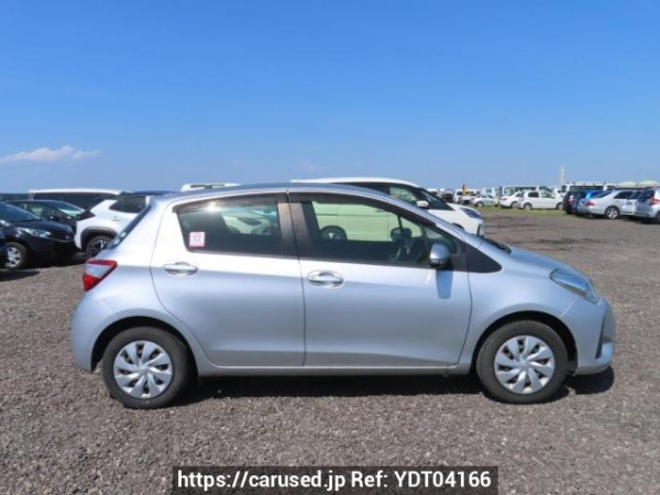 Used 2017 AT toyota vitz KSP130 Image[7]