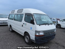 Toyota Regiusace Commuter TRH124B