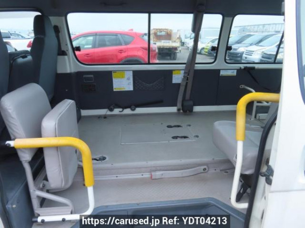 Used 2003 AT toyota regiusace-commuter TRH124B Image[17]