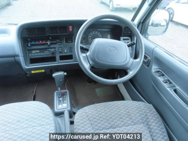 Used 2003 AT toyota regiusace-commuter TRH124B Image[25]