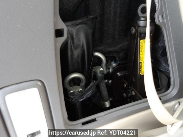 Used 2005 AT toyota alphard ANH10W Image[47]