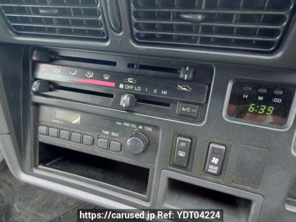 Used 2004 AT toyota regiusace-commuter TRH124B Image[22]