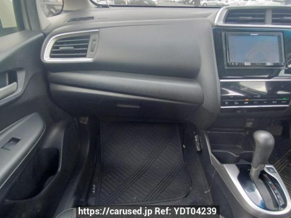 Used 2015 AT honda fit GK4 Image[18]