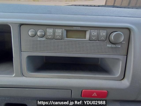 Used 2005 AT toyota hiace-wagon TRH214W Image[22]