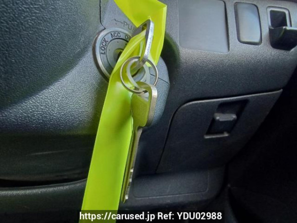 Used 2005 AT toyota hiace-wagon TRH214W Image[27]