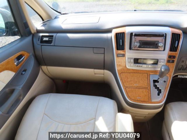 Used 2005 AT toyota alphard ANH10W Image[17]