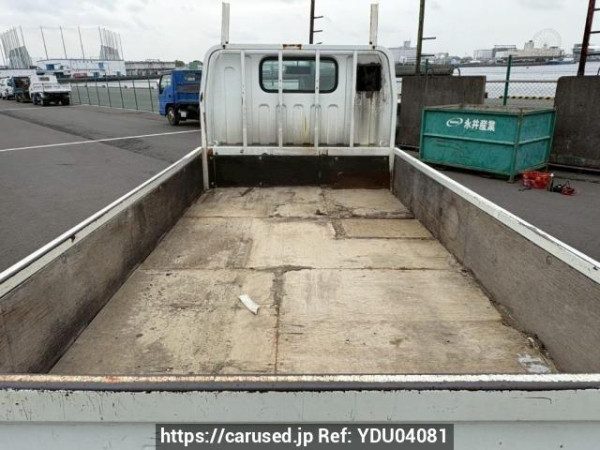 Used 2009 MT mitsubishi canter-guts FB70B Image[8]