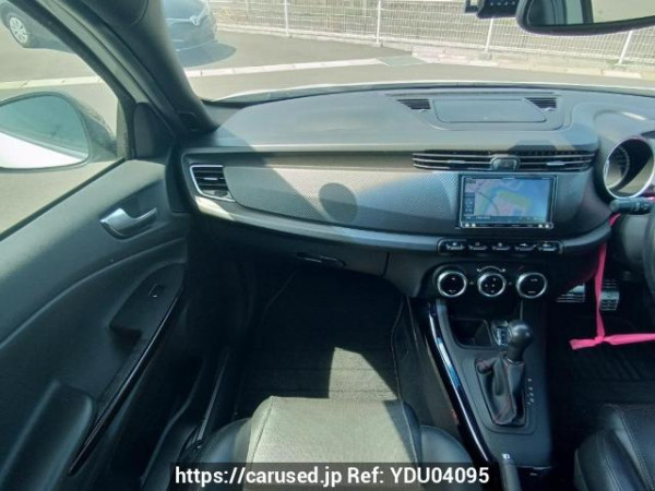 Used 2013 AT alfa-romeo giulietta 940141 Image[15]