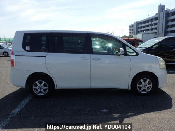 Used 2009 AT toyota noah ZRR75G Image[7]