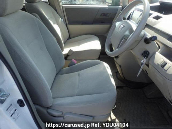 Used 2009 AT toyota noah ZRR75G Image[13]