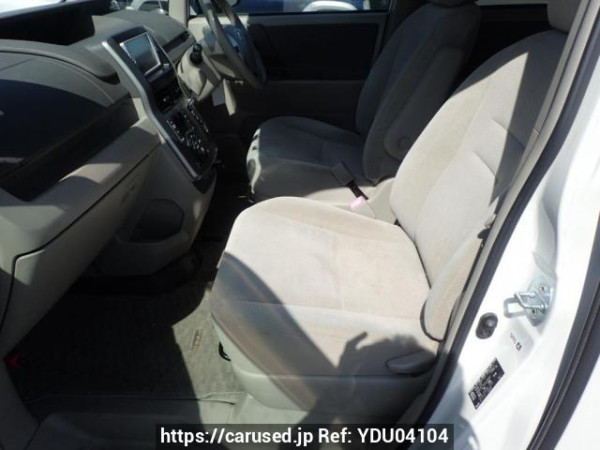 Used 2009 AT toyota noah ZRR75G Image[14]