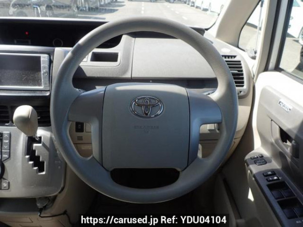 Used 2009 AT toyota noah ZRR75G Image[21]