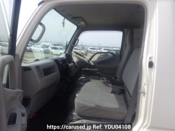 Used 2010 MT toyota dyna-route-van XZU508V Image[12]