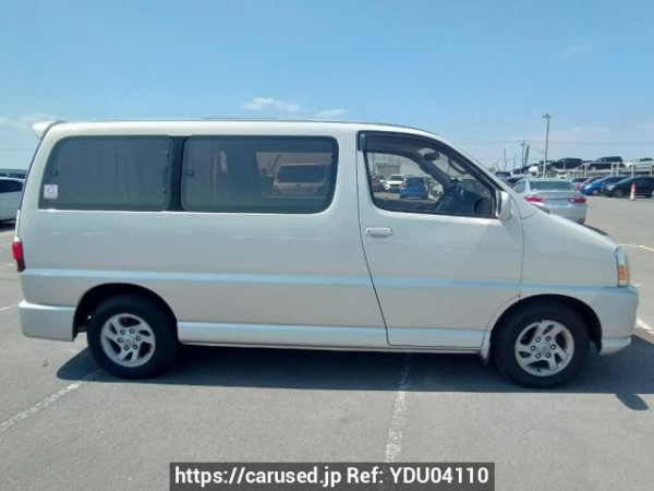 Used 2001 AT toyota regius-wagon RCH41W Image[7]