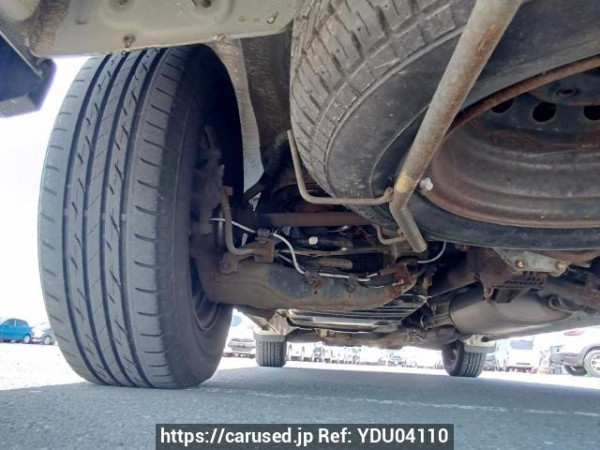 Used 2001 AT toyota regius-wagon RCH41W Image[37]