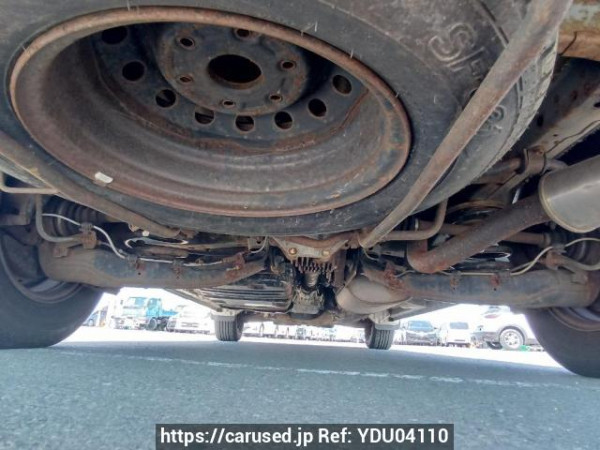 Used 2001 AT toyota regius-wagon RCH41W Image[38]