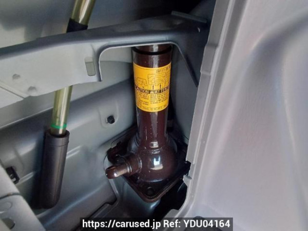 Used 2003 AT toyota hilux-surf RZN215W Image[40]