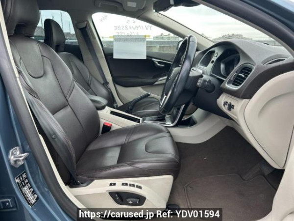 Used 2014 AT volvo v40 MB4164T Image[12]