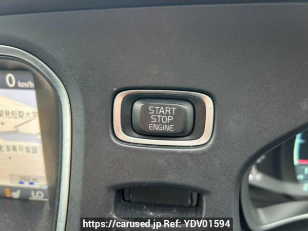 Used 2014 AT volvo v40 MB4164T Image[28]