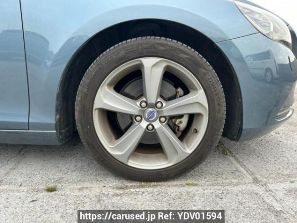 Used 2014 AT volvo v40 MB4164T Image[31]