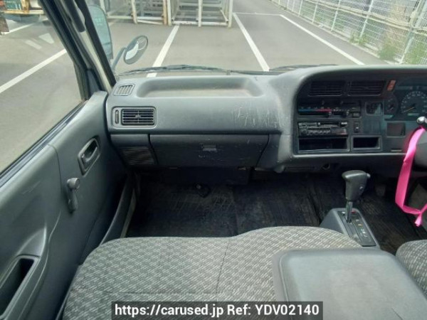 Used 2001 AT toyota hiace-van RZH112V Image[18]