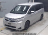 Used 2019 AT toyota voxy ZWR80G Image[0]