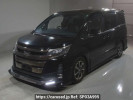 Toyota Noah ZRR80W