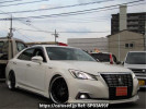 Toyota Crown Hybrid AWS210