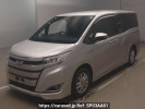 Toyota Noah ZWR80G