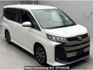 Toyota Noah ZWR90W