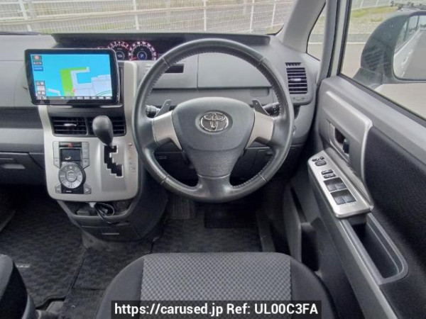 Used 2008 AT toyota noah ZRR70W Image[19]