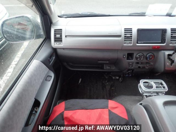 Used 2005 AT toyota regiusace-van KDH205V Image[15]