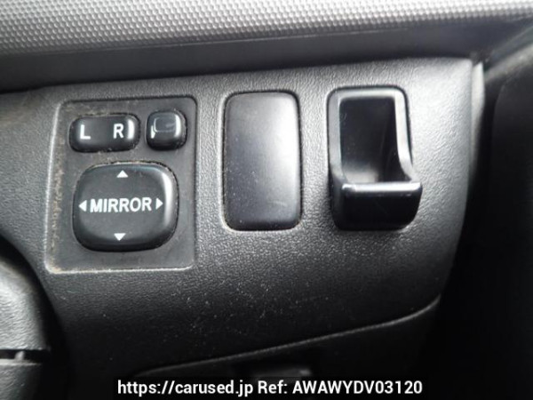 Used 2005 AT toyota regiusace-van KDH205V Image[22]