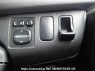 Used 2005 AT toyota regiusace-van KDH205V Image[22]