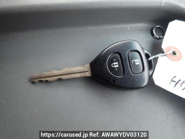 Used 2005 AT toyota regiusace-van KDH205V Image[23]