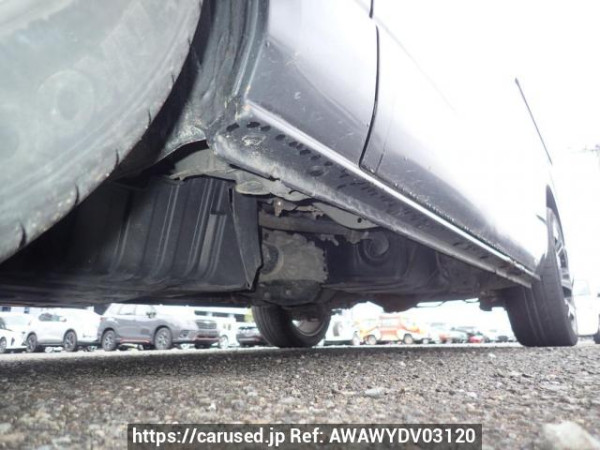 Used 2005 AT toyota regiusace-van KDH205V Image[30]