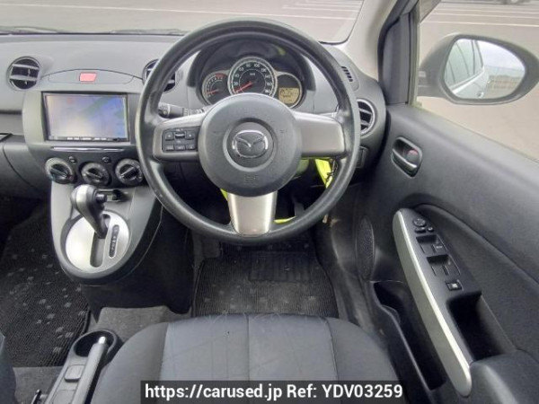 Used 2012 AT mazda demio DE3FS Image[18]