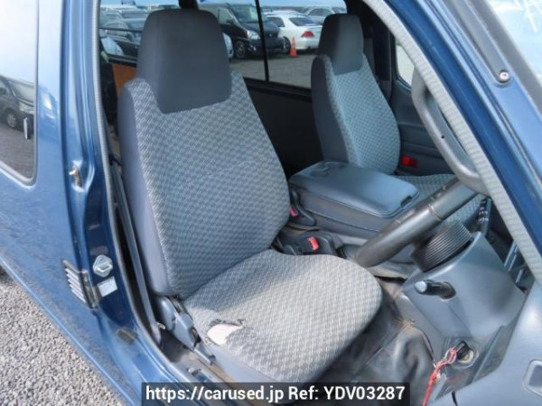 Used 2002 MT toyota hiace-van RZH112V Image[14]