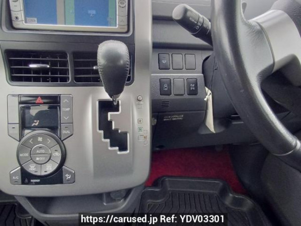 Used 2009 AT toyota noah ZRR75W Image[28]