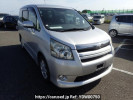 Toyota Noah ZRR75W