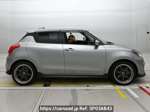 Buy Used 2018 Suzuki Swift Sport ZC33S (SP03AB43) - Carused.jp